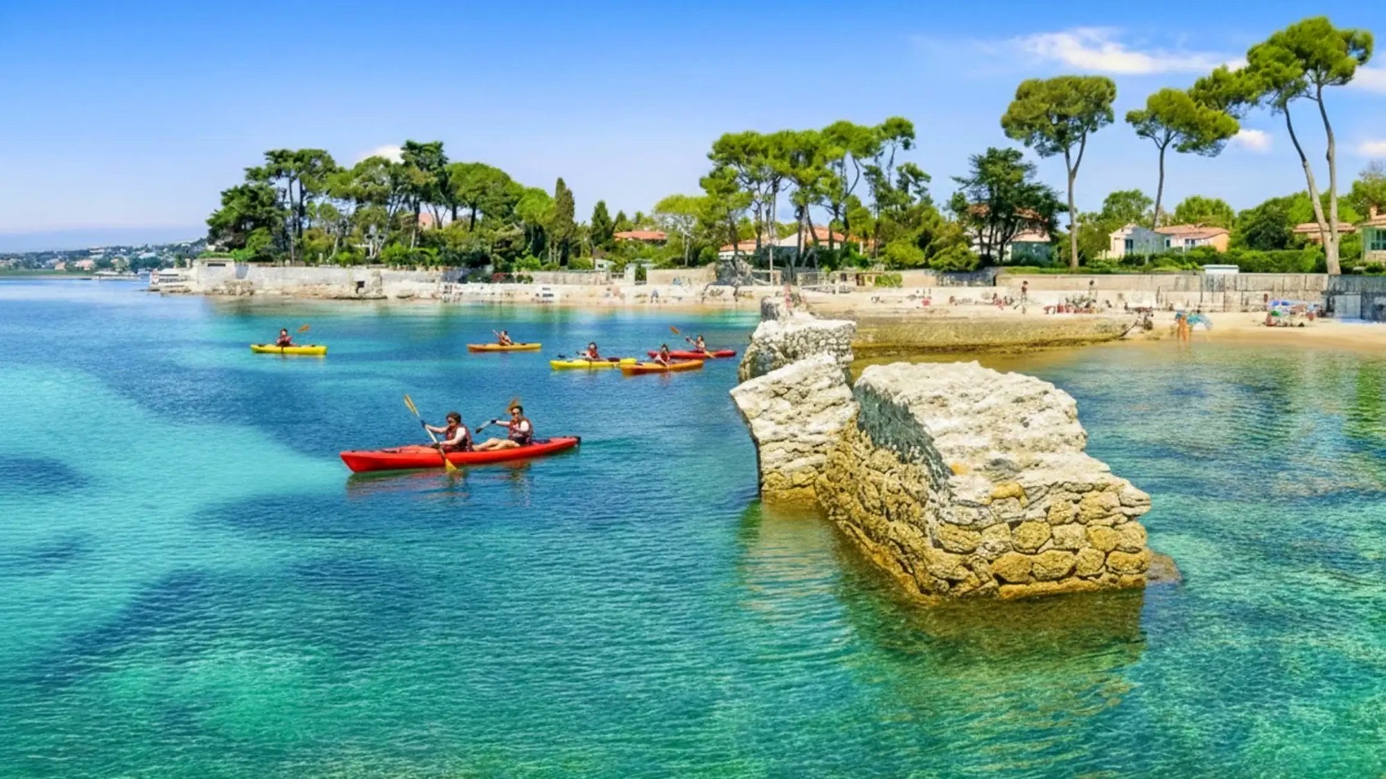 Quelles activités nautiques faire à Juan-les-Pins ?